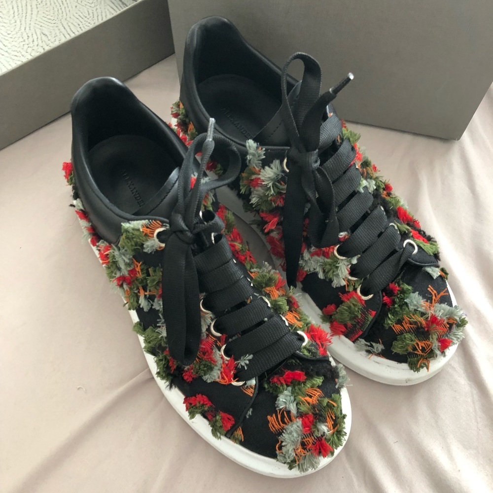 (((rare))) Alexander McQueen oversized trainers